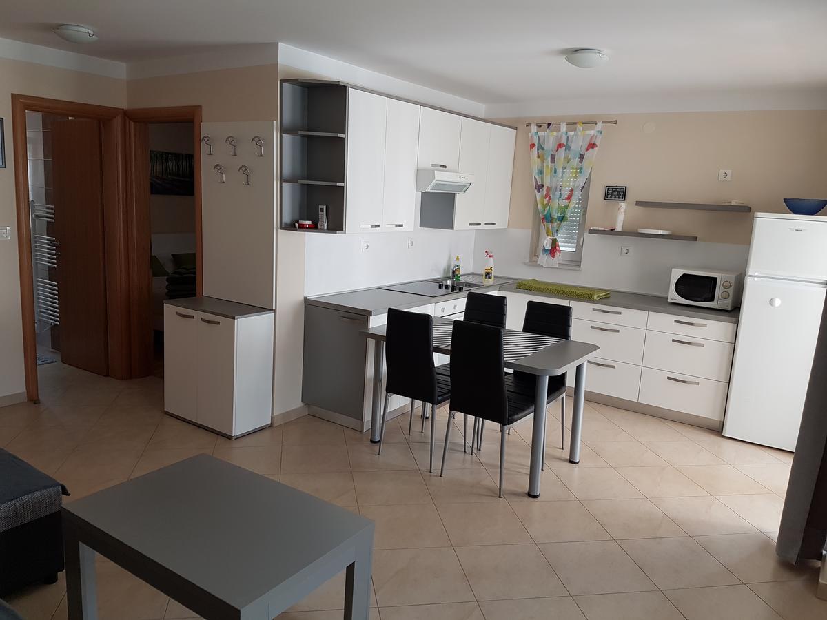 Apartman Branka Стариград-Пакленица Екстериор снимка